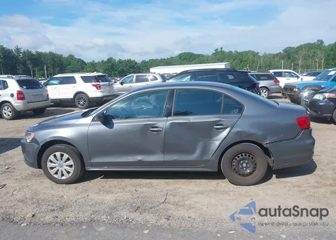 2014 Volkswagen Jetta 2.0L S из США, поврежденный, VIN 3VW1K7AJ3EM441959